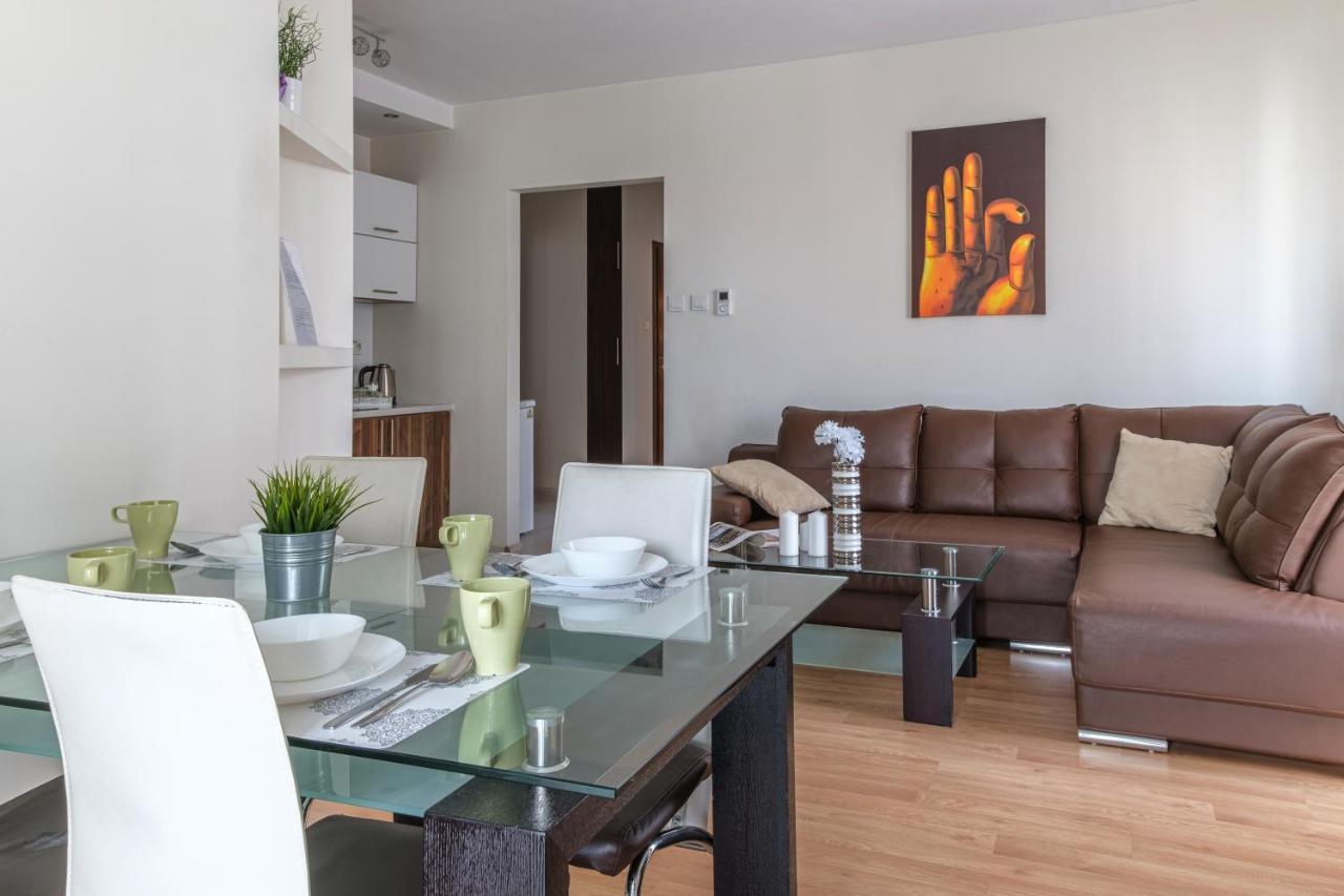 Warsaw Inside Apartments Luaran gambar